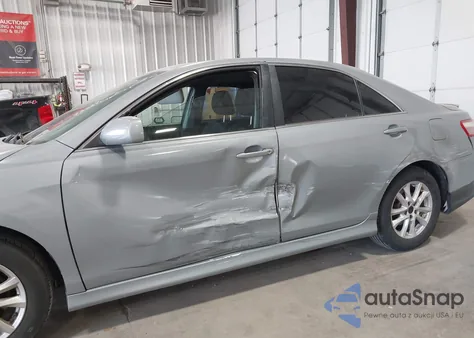 2007 Toyota Camry Se V6 z USA, uszkodzony, nr VIN 4T1BK46K37U557910